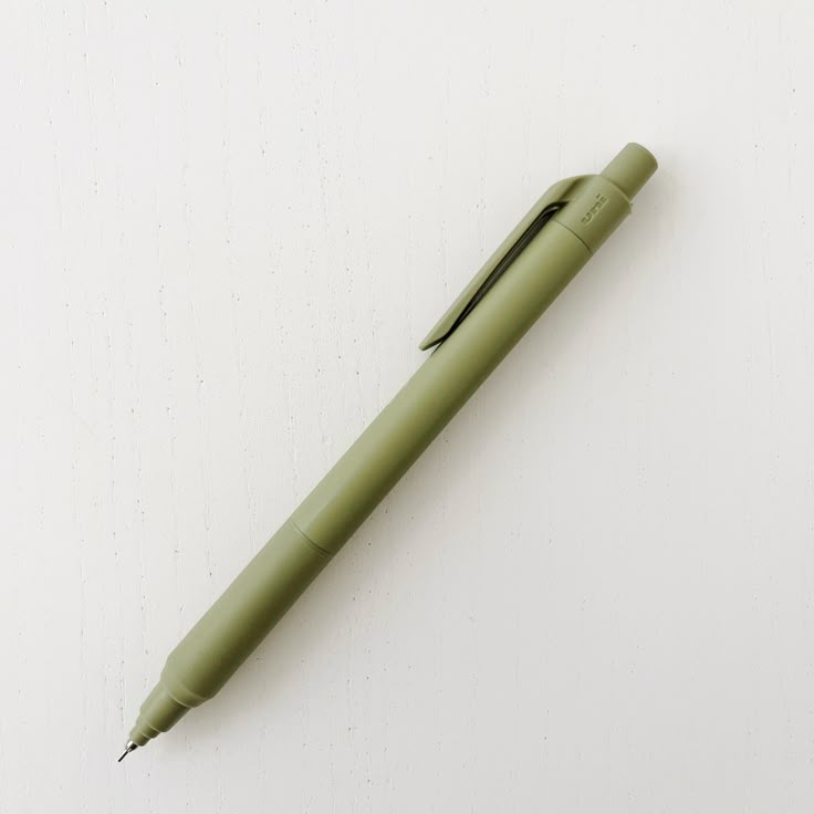 Propelling pencil