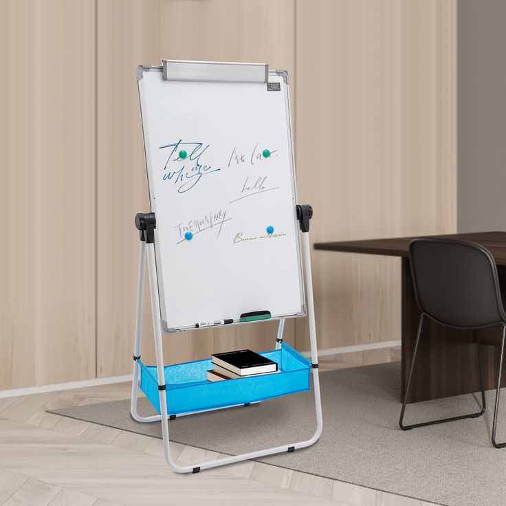 Folding whiteboard