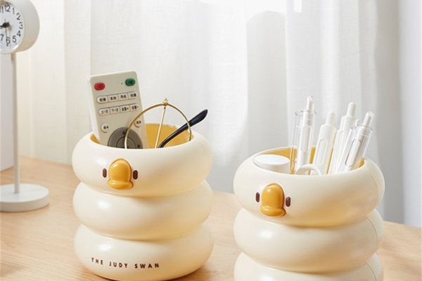 Pencil Holder for Desk: Chic Designs to Enhance Your Space Cute Cartoon Eggshell Shape Pencil Holder